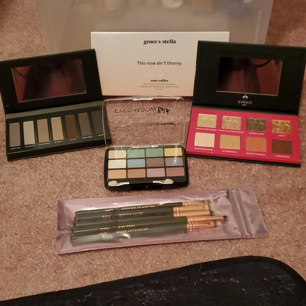 Eye make-up